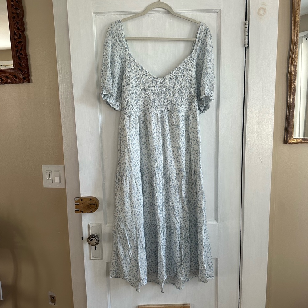 Abercrombie & Fitch Blue Puff Sleeve Midi Sundress